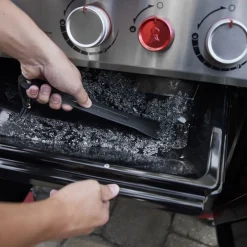 Genesis E-325 Gas Grill (Liquid Propane)
