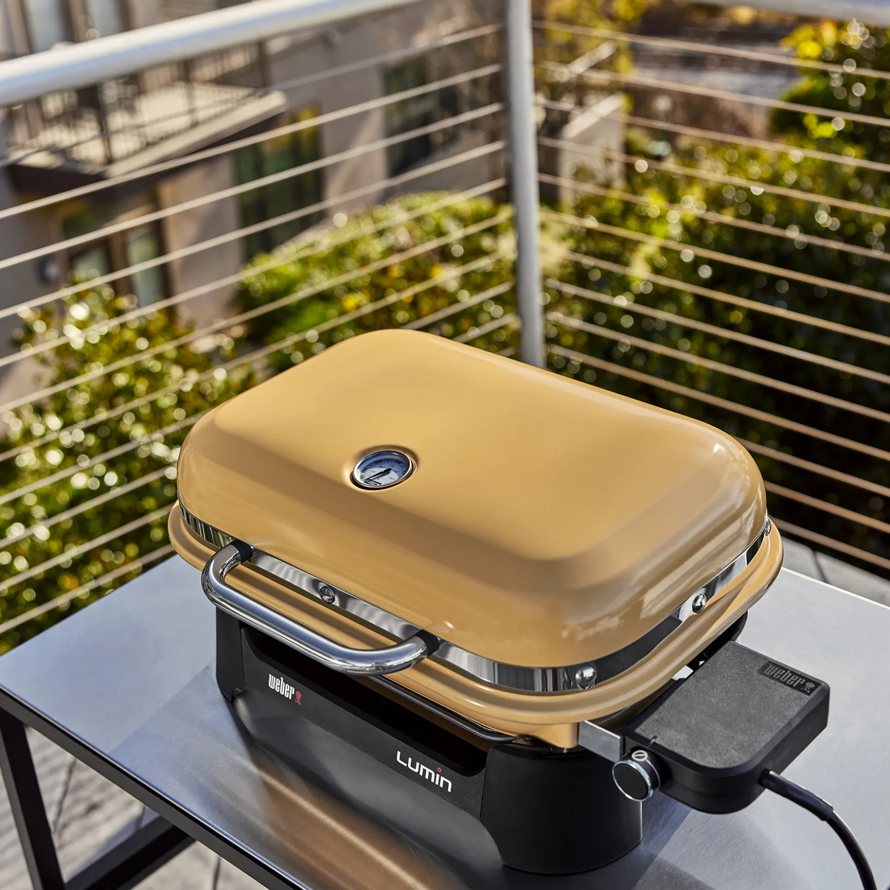 Lumin Compact Electric Grill