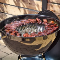 Original Kettle Charcoal Grill 22