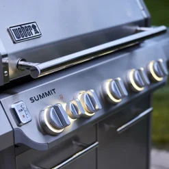 Summit® FS38 S Gas Grill (Liquid Propane)