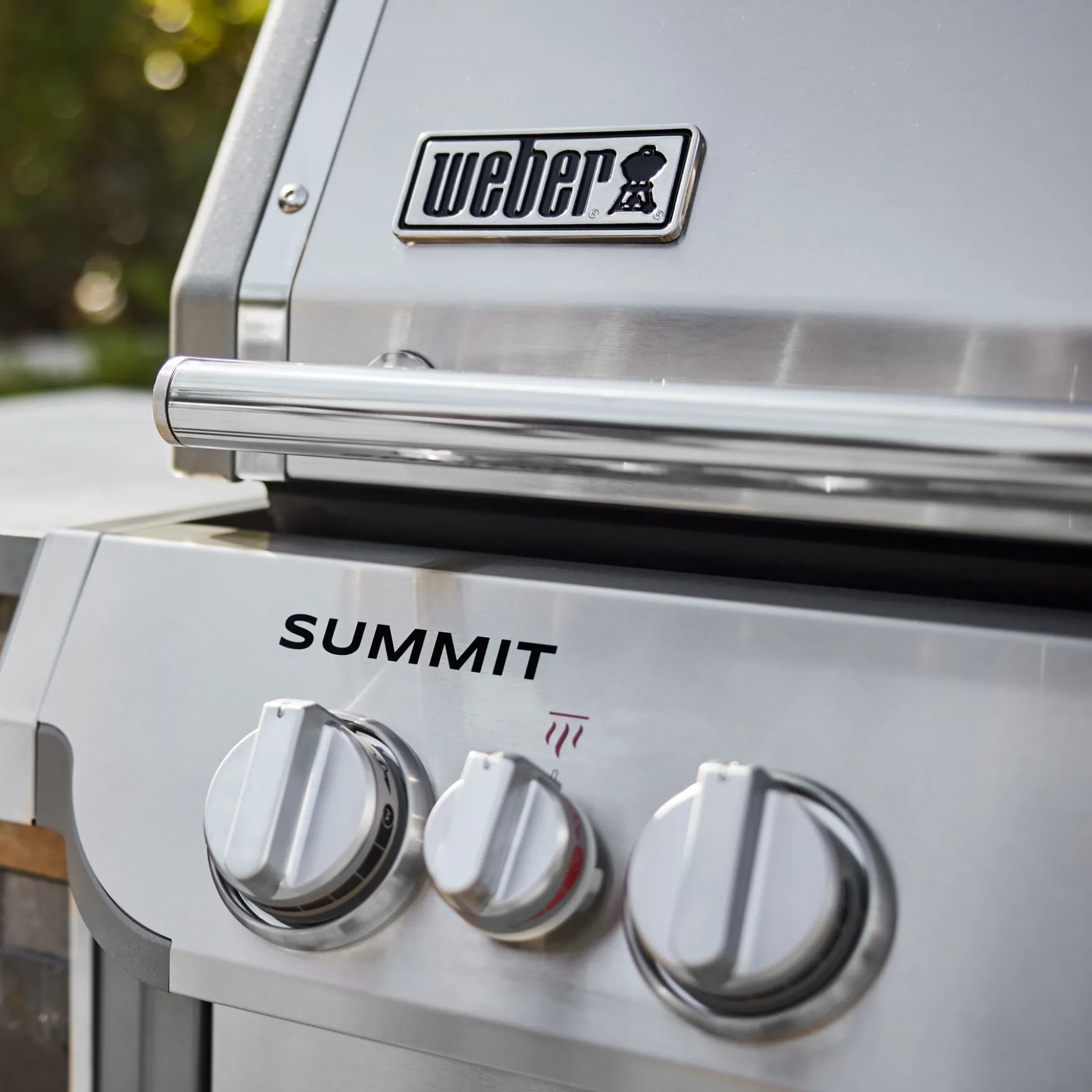 Summit® SB38 S Built-In Gas Grill (Natural Gas)