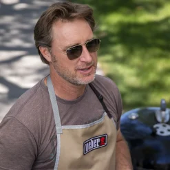 Weber® Premium Apron